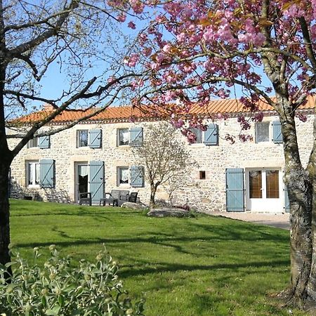 8 Le Chiron De La Roche 85130 Chanverrie La Verrie Экстерьер фото